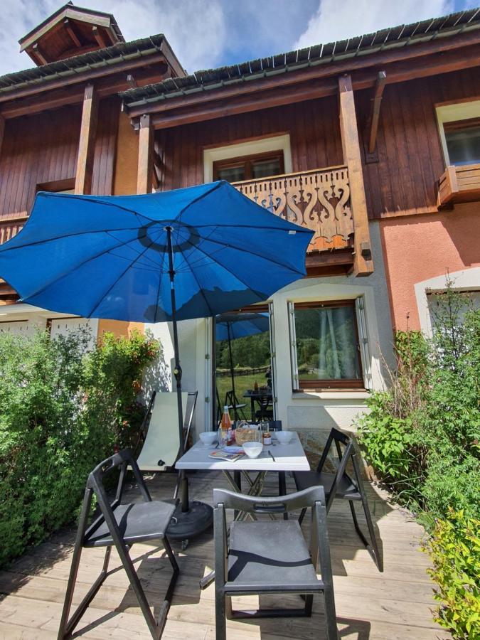 Les Chalets Du Jardin Alpin La Salle-les-Alpes Exteriér fotografie
